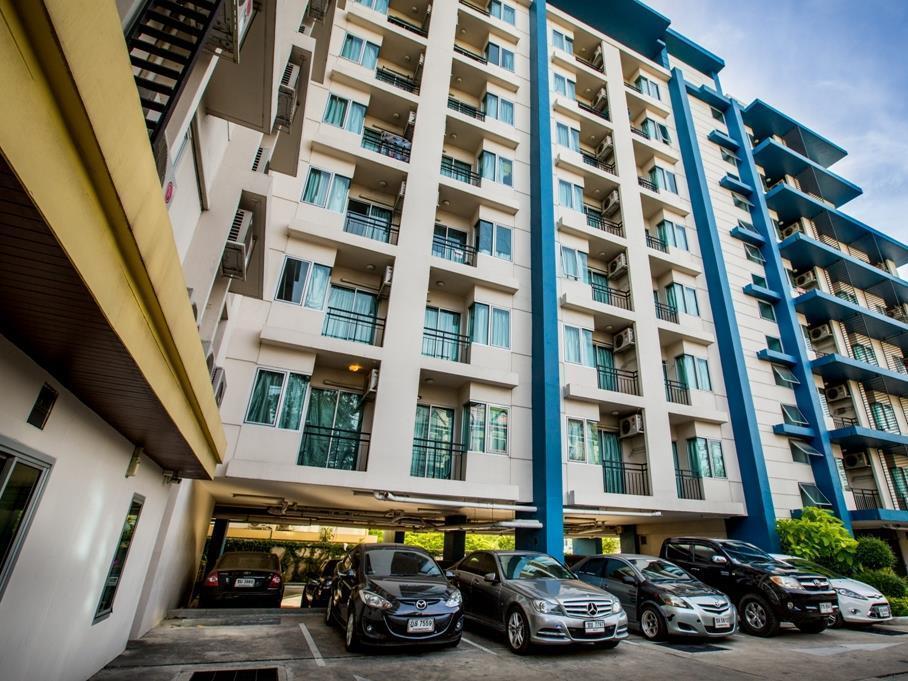 Cs Residence Bangkok Bagian luar foto