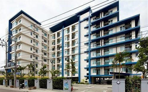 Cs Residence Bangkok Bagian luar foto