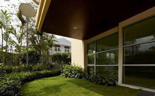 Cs Residence Bangkok Bagian luar foto
